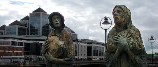 Statue irish famine