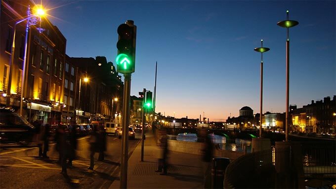 Fluss Liffey: An der Millenium Bridge